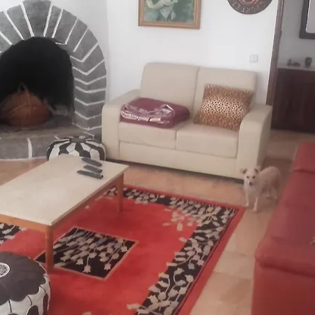 Chalet Do Parque Natural شاليه ألخيزور