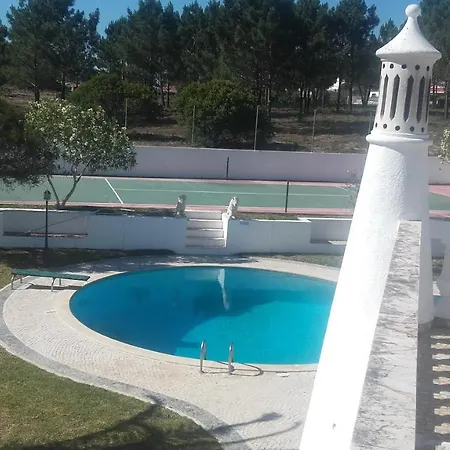 Chalet Do Parque Natural شاليه ألخيزور