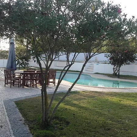 בקתה Chalet Do Parque Natural אלג'זור